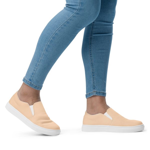 Peach Puff Women’s slip-on canvas shoes